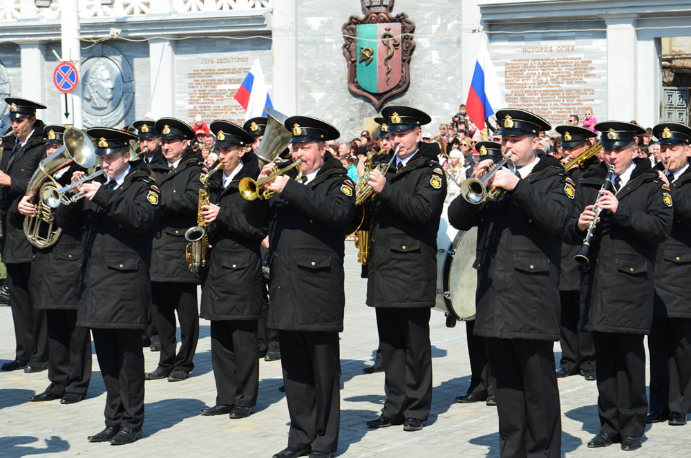 Евпатория 13 ноября. 13 Апреля праздник в Евпатории.