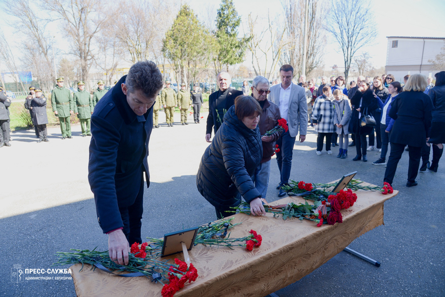 Мемориальная доска памяти.